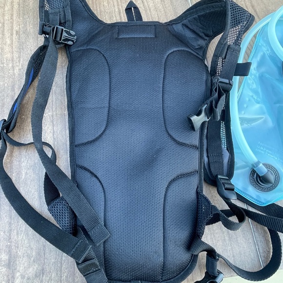 JANSPORT Helium Hydration Backpack Running, Cycling, Hiking with Bladder NWOT - Picture 3 of 9